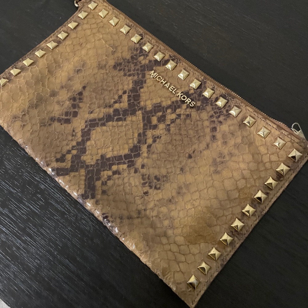 Michael Kors Selma Clutch - Snakeskin